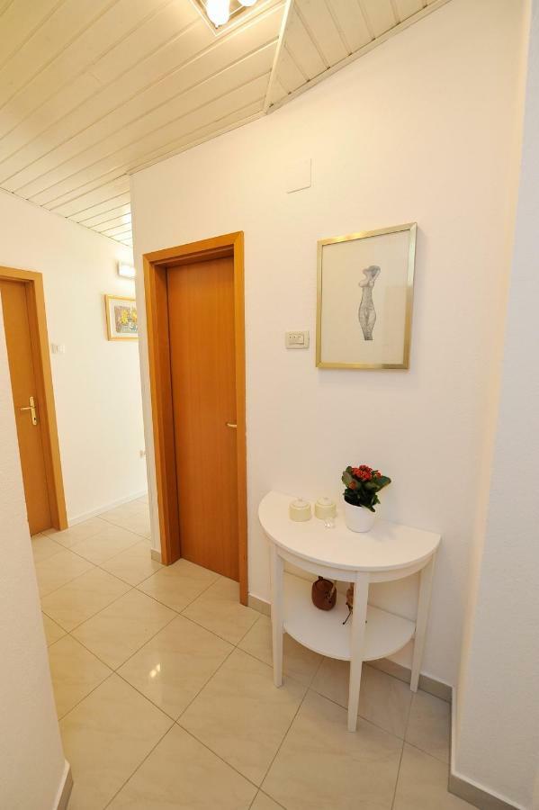 Private Oasis-Villa Sandina Split Exteriör bild