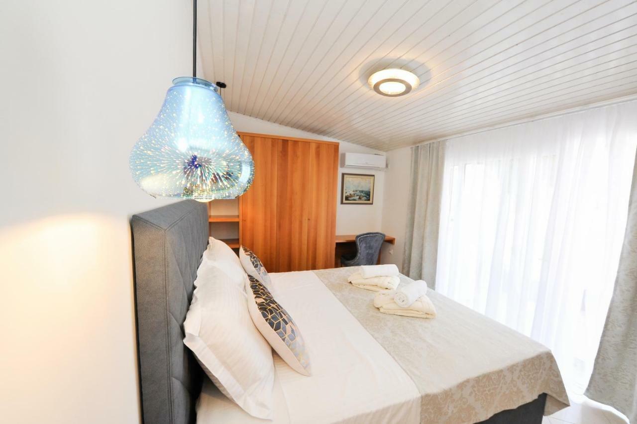 Private Oasis-Villa Sandina Split Exteriör bild